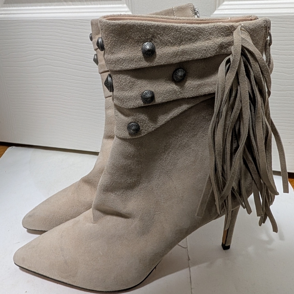 PAIGE Leah Fringe Studded Bootie Size 8.5 Beige Tan Suede